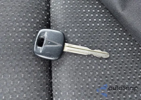 2009 Pontiac Vibe from USA, damaged, VIN 5Y2SP67879Z466536